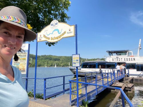 Franziska am Anleger "Haus Scheppen"des Schiffsverkehrs auf dem Baldeneysee